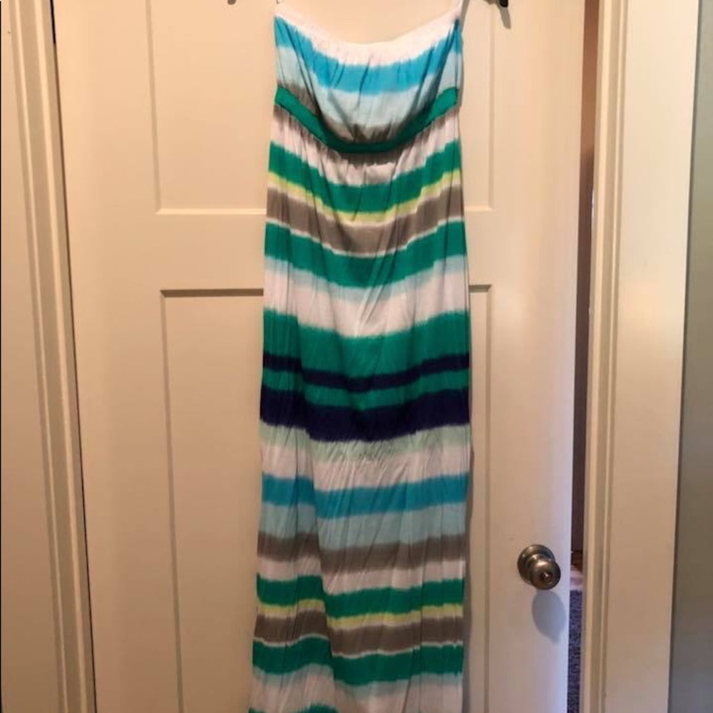 Strapless dress
